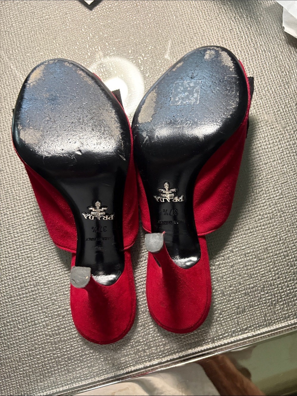 Shoe - Picture 4 of 5